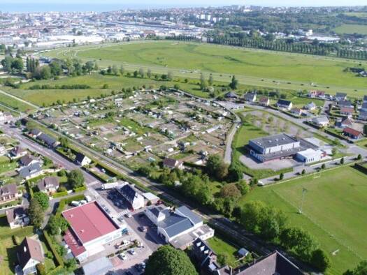 Terrain constructible à vendre 45 000 € 275 m² de terrain Rouxmesnil-Bouteilles 76370