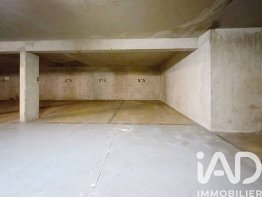 Parking à vendre 12 000 € 12 m² Chemin Dupuis-Paradis Cergy 95000