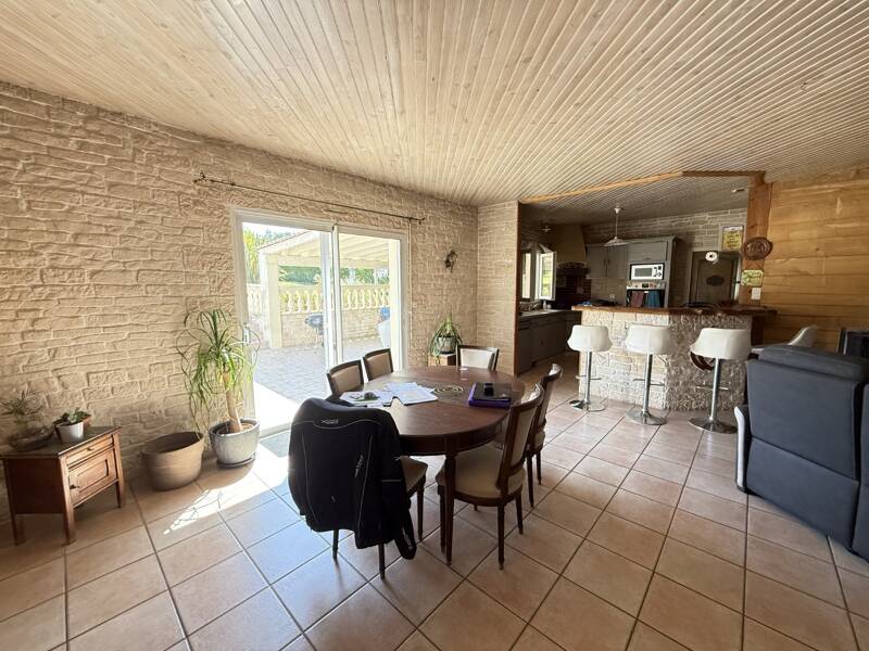 Maison à vendre, 108m², SAINT PIERRE LE VIEUX