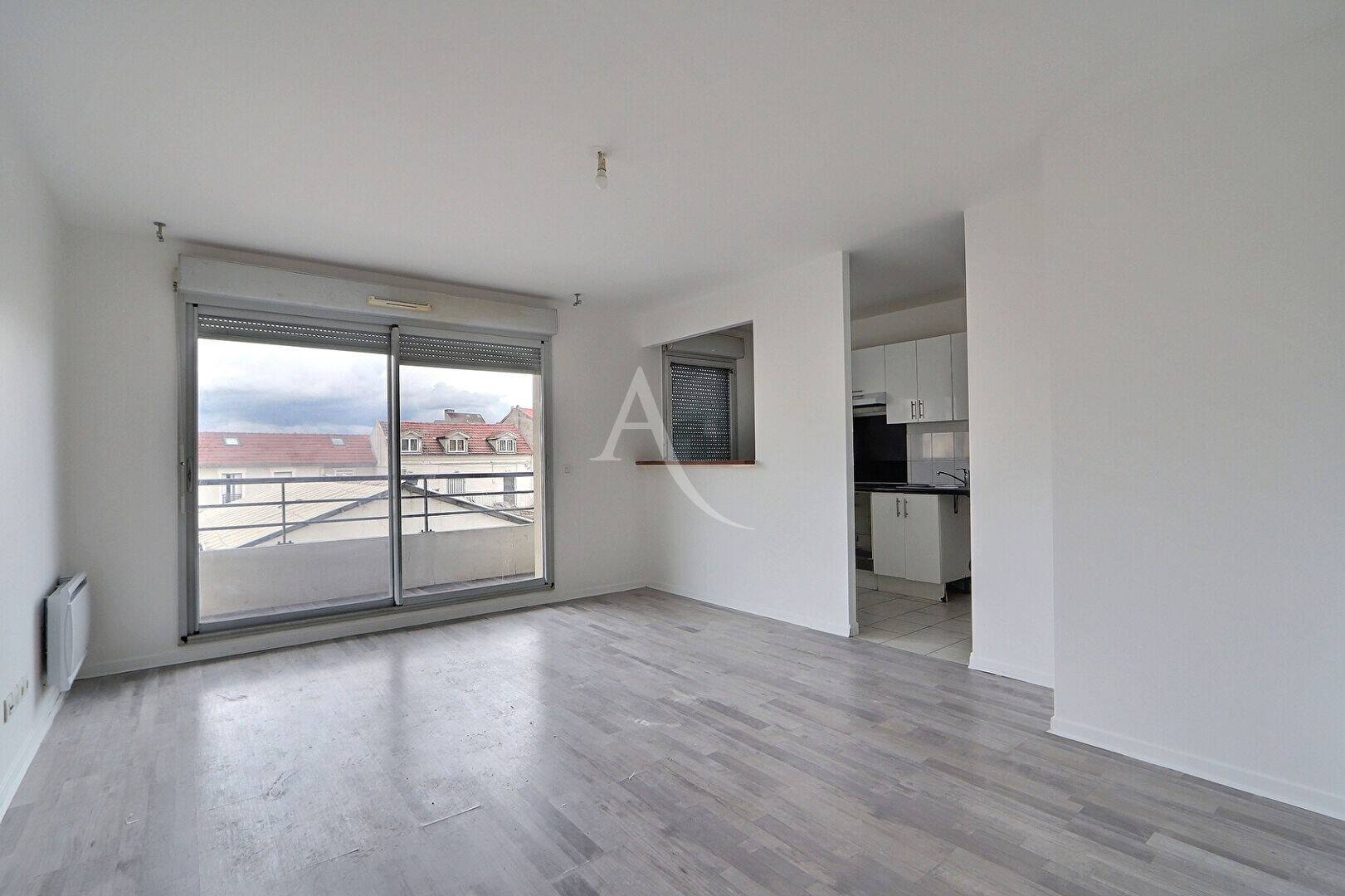 Maison à louer, 42m², AUBERVILLIERS
