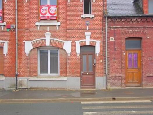 Maison de ville à vendre 64 900 € 4 pièces 3 chambres 83,5 m² 175 m² de terrain Nord Ham 80400