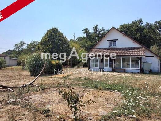Maison à vendre 129 500 € 4 pièces 3 chambres 100 m² 6 980 m² de terrain Mur-de-Sologne 41230