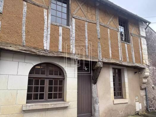 Maison de ville à vendre 104 860 € 5 pièces 4 chambres 107 m² Selles-sur-Cher 41130