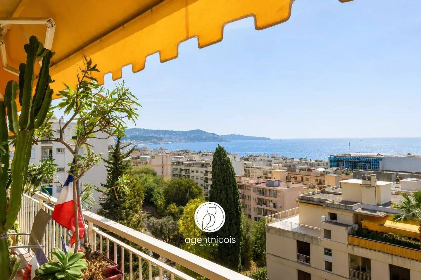 NICE // FABRON : 2 / 3 PIÈCES / TERRASSE / VUE MER / GARAGE — 14
