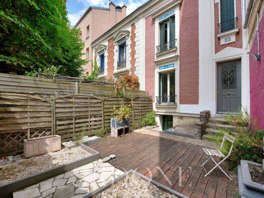 Maison à vendre 1 113 000 € 5 pièces 3 chambres 140,14 m² 45 m² de terrain Centre Ville-Vieux Puteaux Puteaux 92800