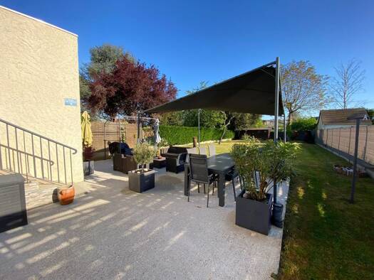 Maison de plain-pied à vendre 309 000 € 5 pièces 4 chambres 133 m² 653 m² de terrain Itteville 91760