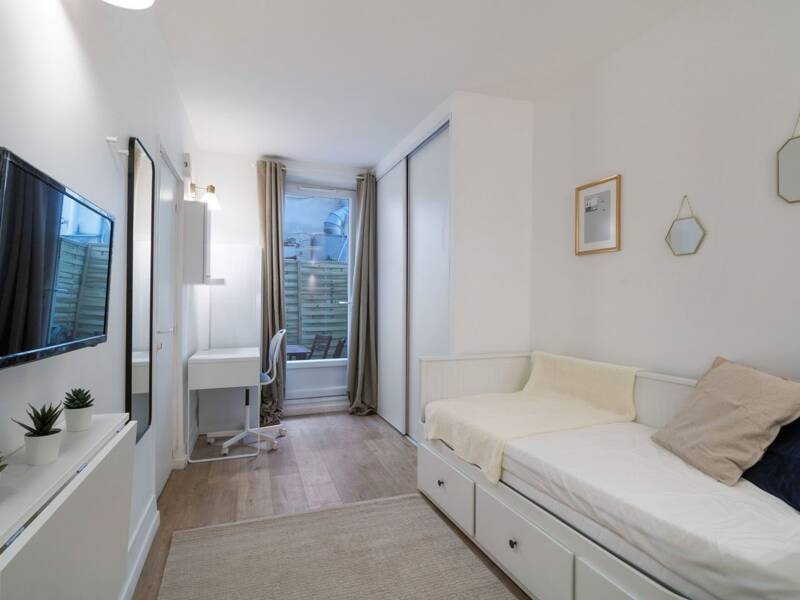 Maison à louer, 19m², PARIS 18E