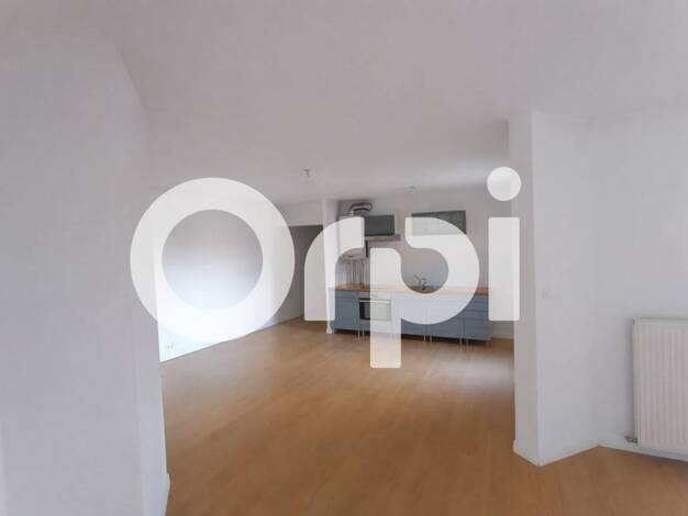 Appartement à vendre 215 000 € 3 pièces 2 chambres 96 m² Étage 3/3 Rive Gauche-La Madeleine Épinal 88000