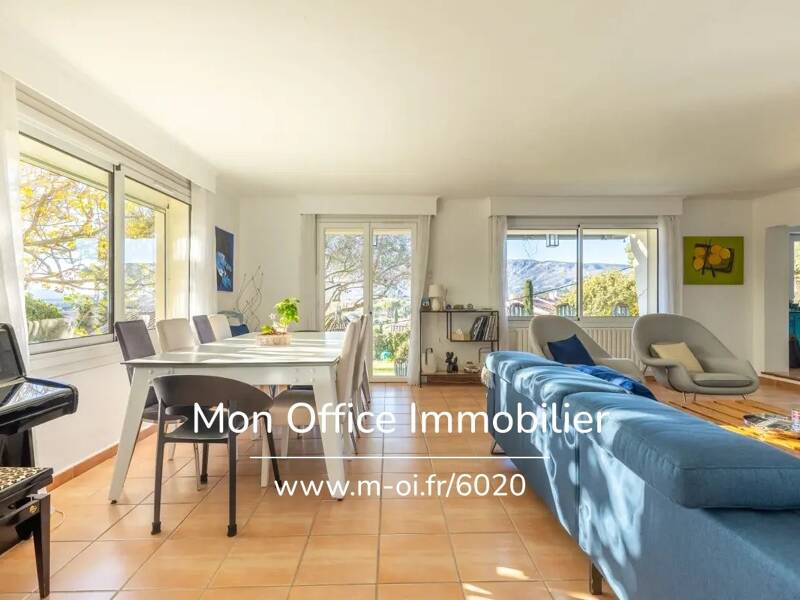 Maison à vendre, 180m², POURRIERES
