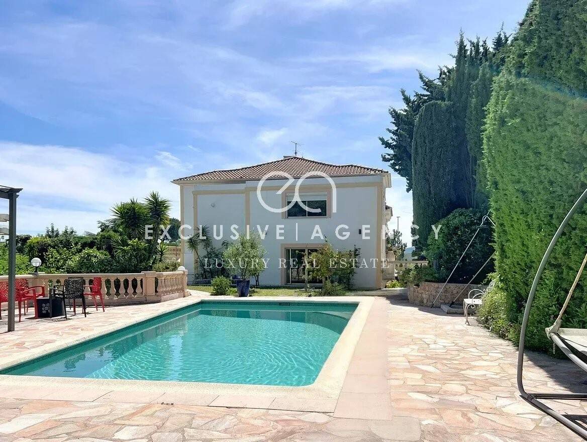 Maison à vendre, 375m², CANNES