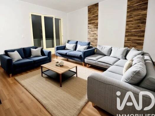 Appartement à vendre 120 000 € 4 pièces 3 chambres 76 m² Étage 3/4 La Plaine Billère 64140