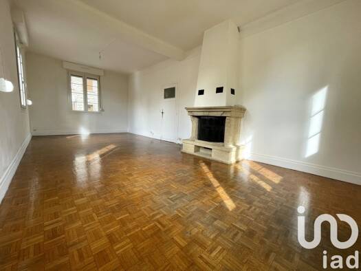 Appartement à vendre 180 000 € 5 pièces 3 chambres 95 m² RDC/2 Sud Rethel 08300