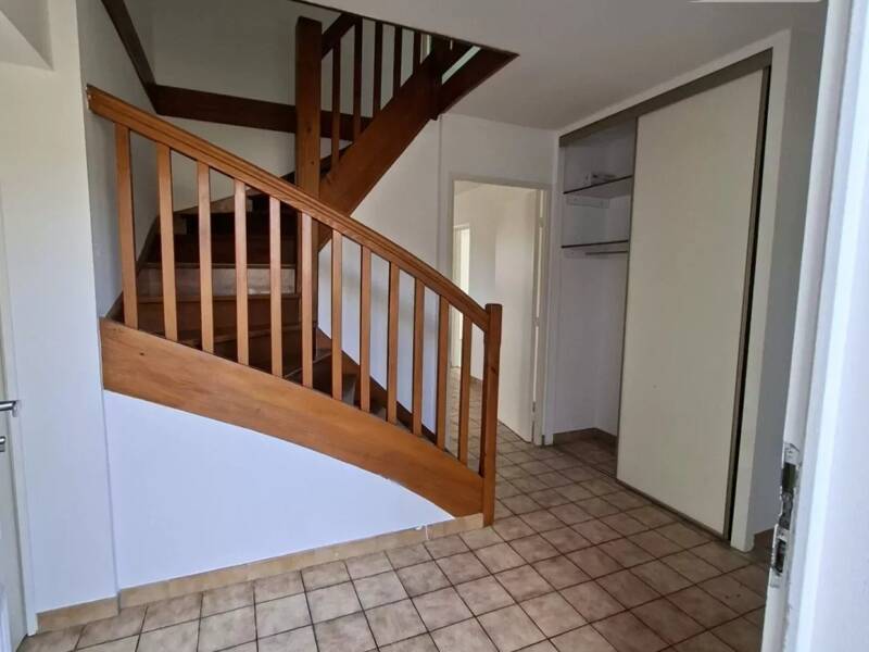 Maison à louer, 110m², AUVILLAR