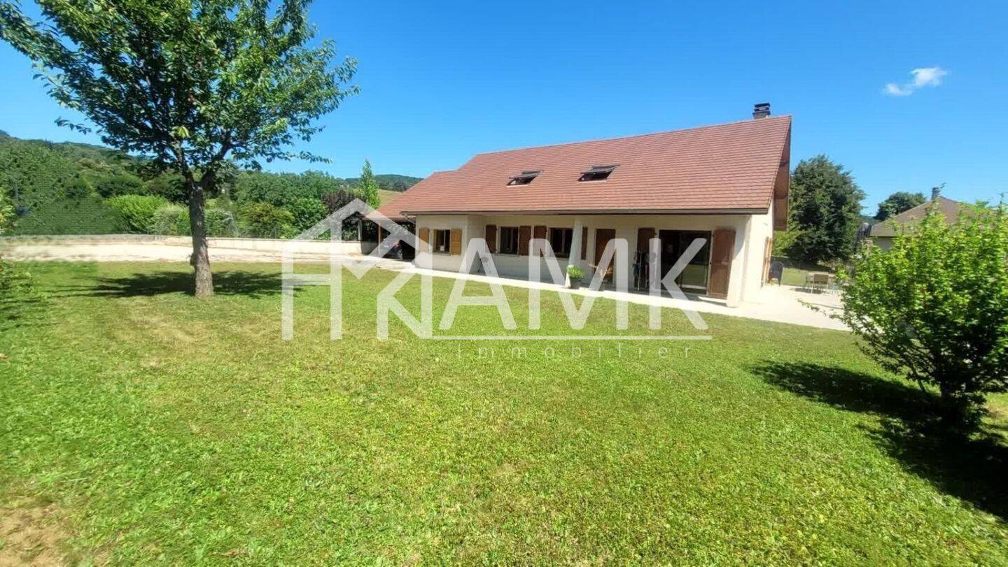 Maison à vendre, 206m², SAINT GEOIRE EN VALDAINE