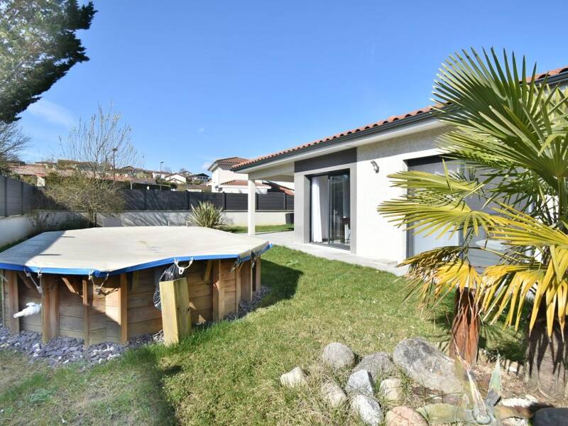 Maison à vendre, 110m², RIGNIEUX LE FRANC