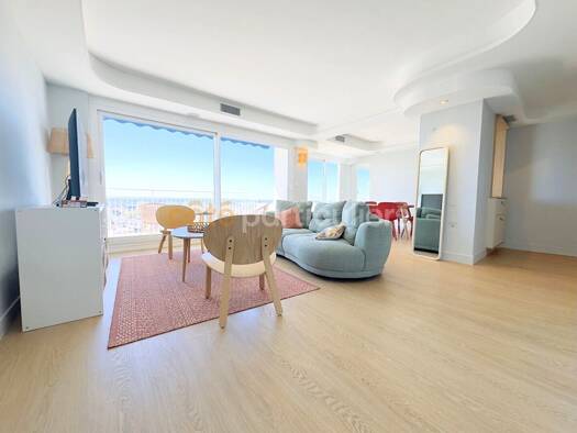 Appartement à vendre 343 200 € 3 pièces 1 chambre 79,68 m² Étage 10/14 Bannier-Coligny Orleans 45000
