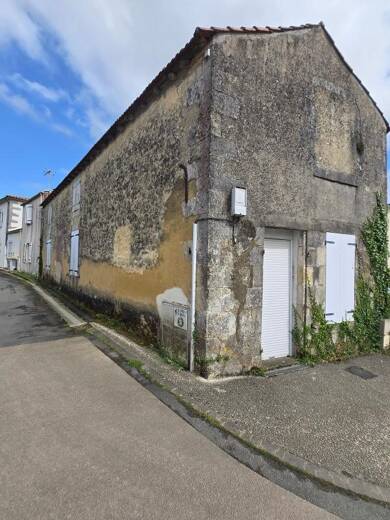 Maison à vendre 96 900 € 2 pièces 1 chambre 83 m² 210 m² de terrain Échillais 17620