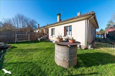 Maison de plain-pied à vendre 210 000 € 6 pièces 4 chambres 136 m² 1 070 m² de terrain Prayssac 46220