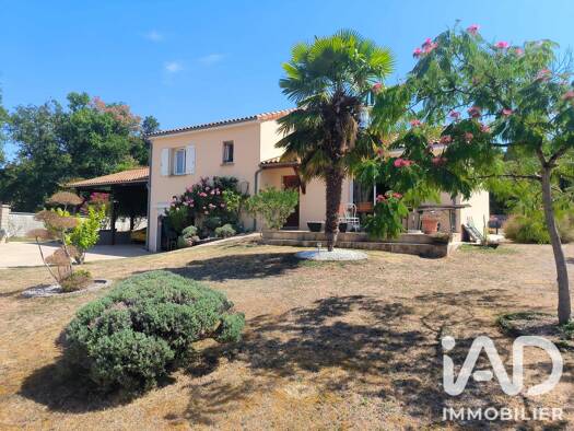 Maison à vendre 277 000 € 4 pièces 3 chambres 99 m² 1 640 m² de terrain Montamisé 86360