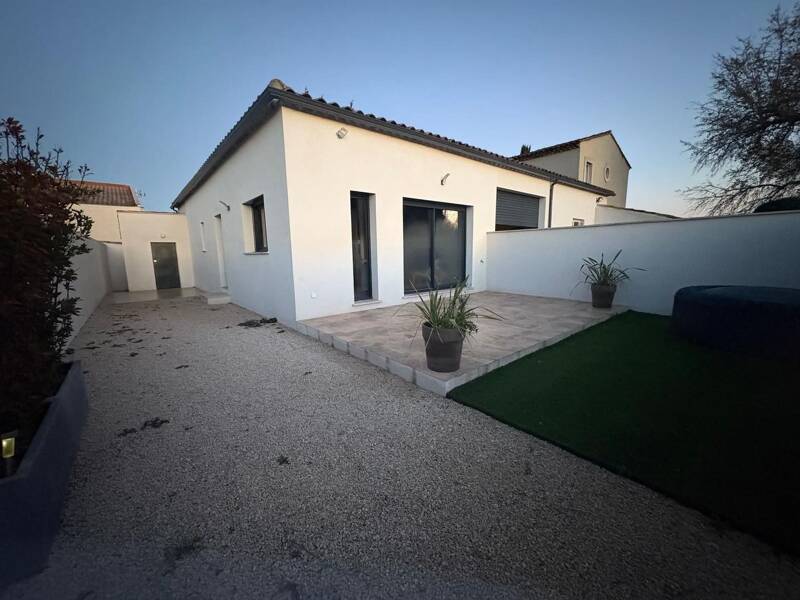 Maison à louer, 65m², EYGUIERES