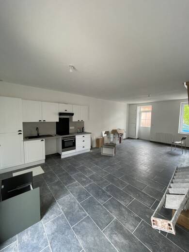 Maison à louer 829 € 3 pièces 2 chambres 61 m² disponible à partir du 05/09/2025 La Ferte St Aubin 45240