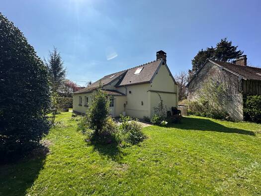 Maison à vendre 221 950 € 4 pièces 2 chambres 83 m² 779 m² de terrain Chaumont en Vexin 60240