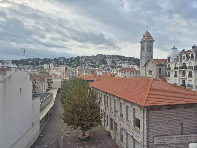 Maison à louer, 53m², NICE