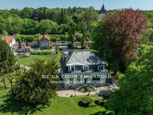 Maison à vendre 1 396 000 € 13 pièces 5 chambres 477 m² 8 000 m² de terrain Germigny-l'Évêque 77910