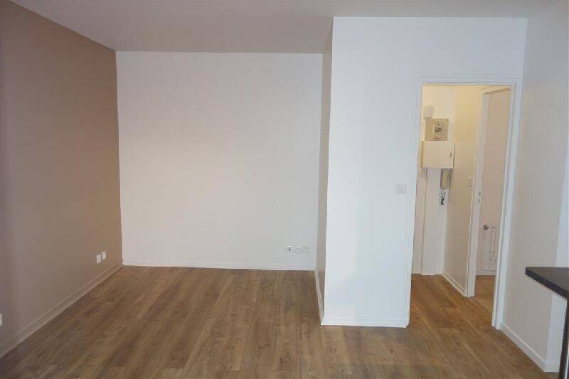 Maison à louer, 28m², SAINTE GENEVIEVE DES BOIS