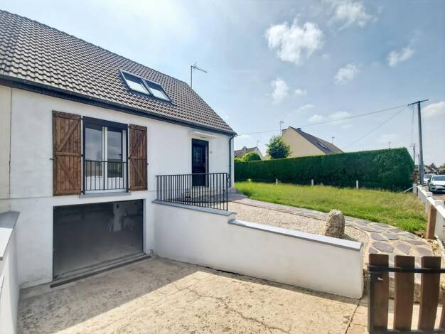 Maison à louer 1 030 € 3 pièces 2 chambres 76,5 m² 354 m² de terrain Estrées-Saint-Denis 60190