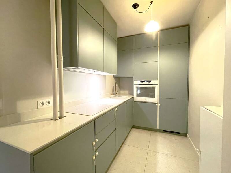 Maison à louer, 80m², PARIS 16E