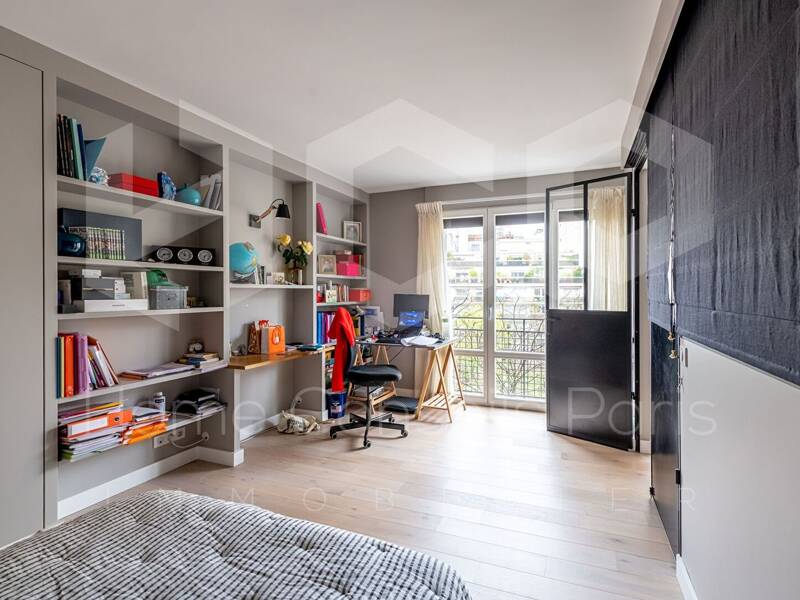 Maison à louer, 109m², PARIS 16E