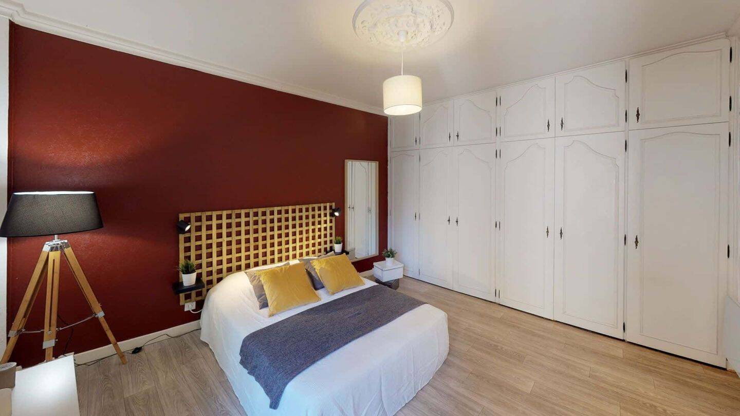Chambre dans le 3 rue Sainte Anne - Colocation — 6