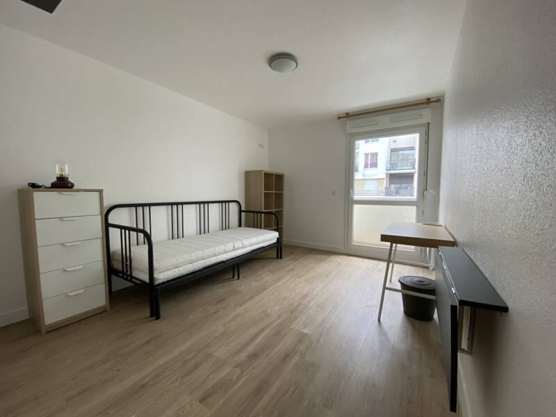 Maison à louer, 18m², COURBEVOIE