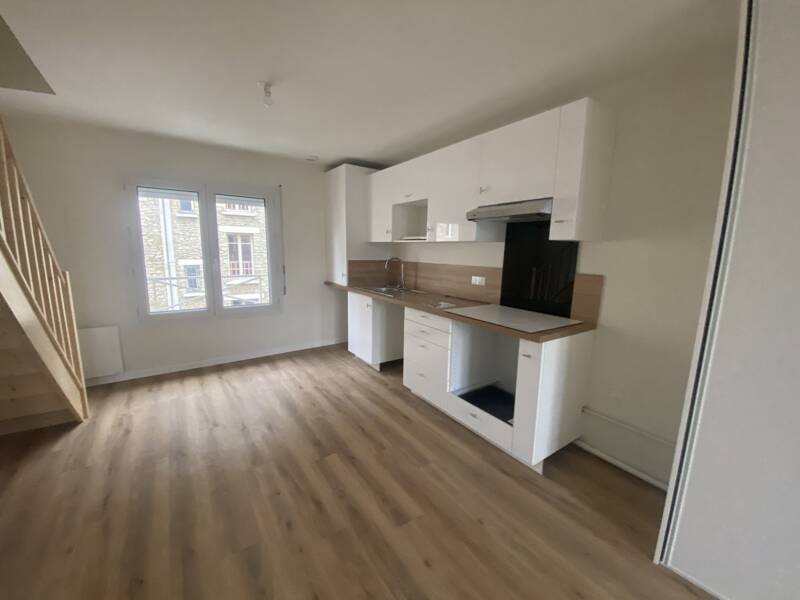 Maison à louer, 62m², SAINT MAUR DES FOSSES