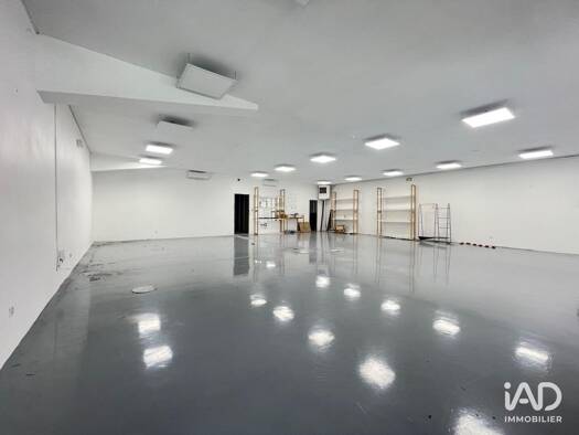 Local commercial à vendre 260 000 € 292 m² de surface de vente Comboire Échirolles 38130