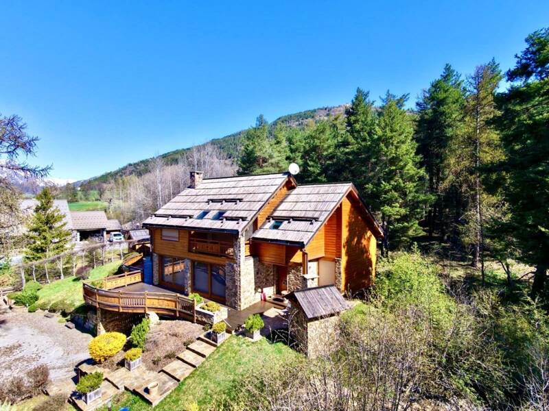 Maison à vendre, 380m², LA SALLE LES ALPES