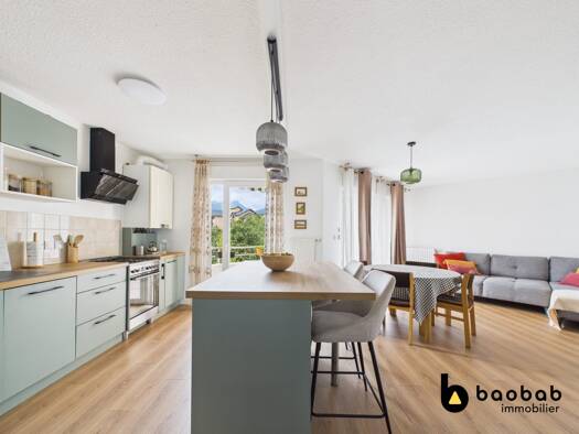 Appartement à louer 1 150 € 3 pièces 2 chambres 73,7 m² Étage 1/3 Barberaz 73000