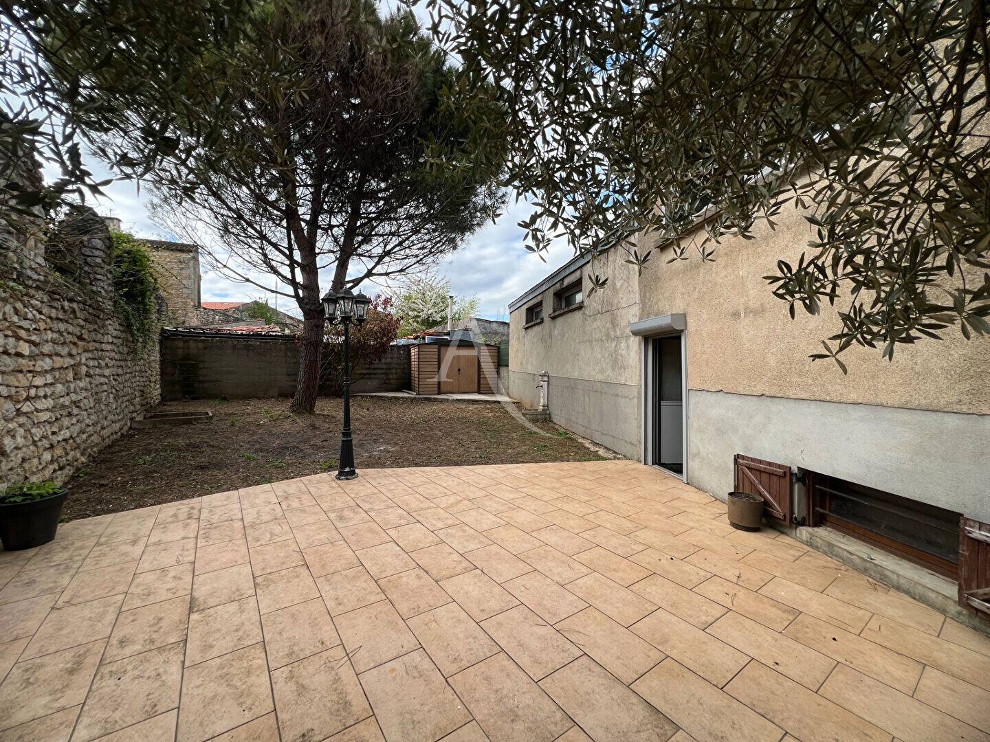 Maison à vendre, 71m², POITIERS