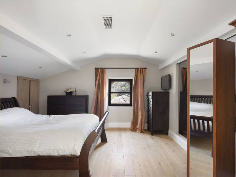 Maison à louer, 400m², LE CANNET