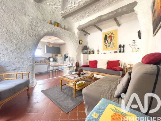 Appartement à vendre 190 000 € 3 pièces 2 chambres 55 m² Étage 1/1 Peillon 06440