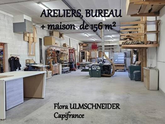 Espace bureau à vendre 575 000 € 514 m² de bureaux Magnieu 01300
