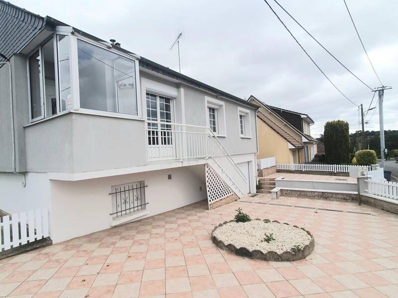 Maison à louer, 94m², LE GENEST SAINT ISLE