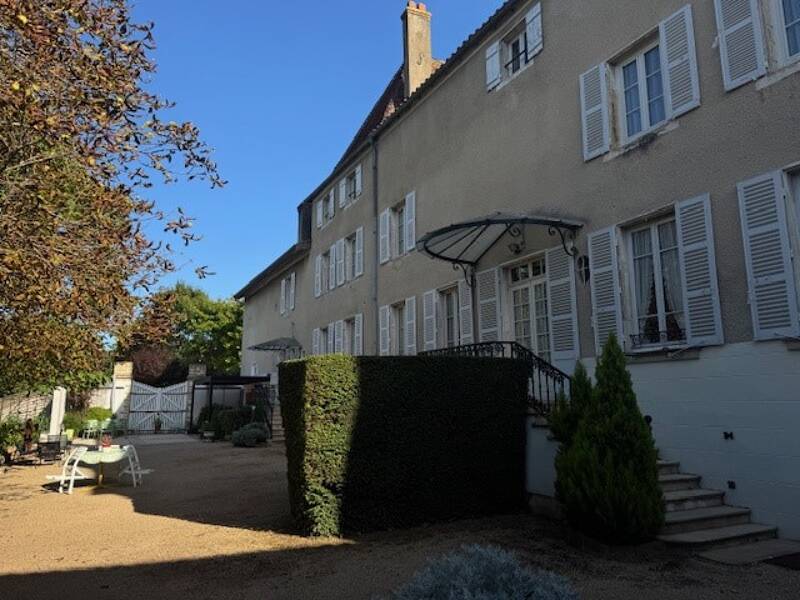 Maison à vendre, 445m², LA ROCHE VINEUSE