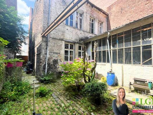 Maison à vendre 150 000 € 4 pièces 3 chambres 180 m² 40 m² de terrain Centre-Neuf Bourg-Quesnoy-Delsaux-Musée-Cannoniers-Gare Valenciennes 59300