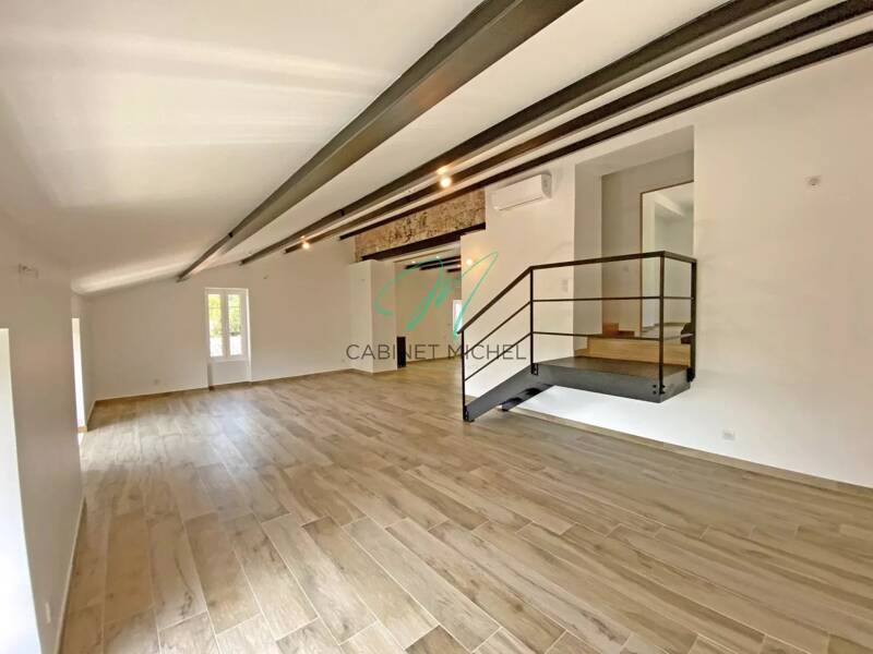 Maison à louer, 132m², ROQUEFORT LES PINS