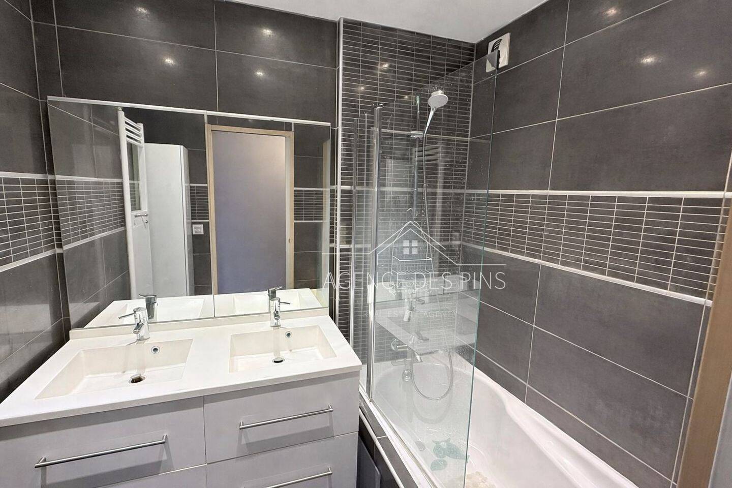 Maison à vendre, 114m², CHATEAUNEUF DE GRASSE