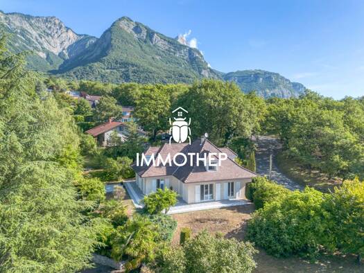 Maison à vendre 790 000 € 6 pièces 5 chambres 168 m² 1 441 m² de terrain Saint-Ismier 38330