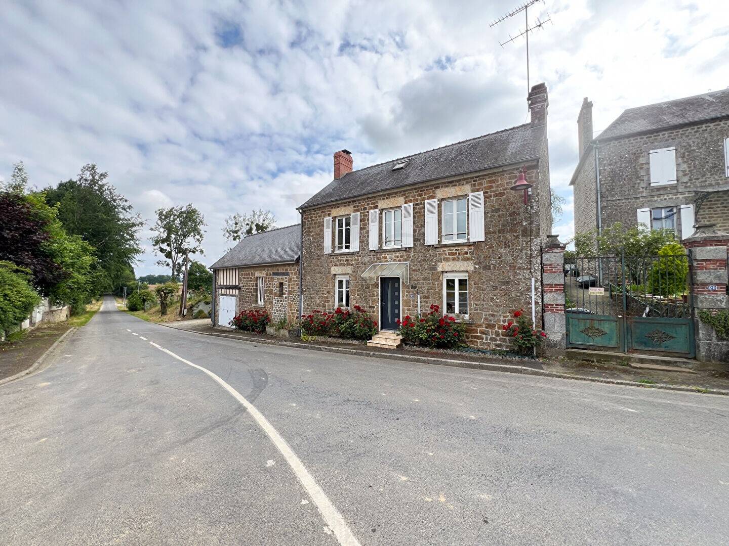 Maison à vendre, 117m², LASSAY LES CHATEAUX