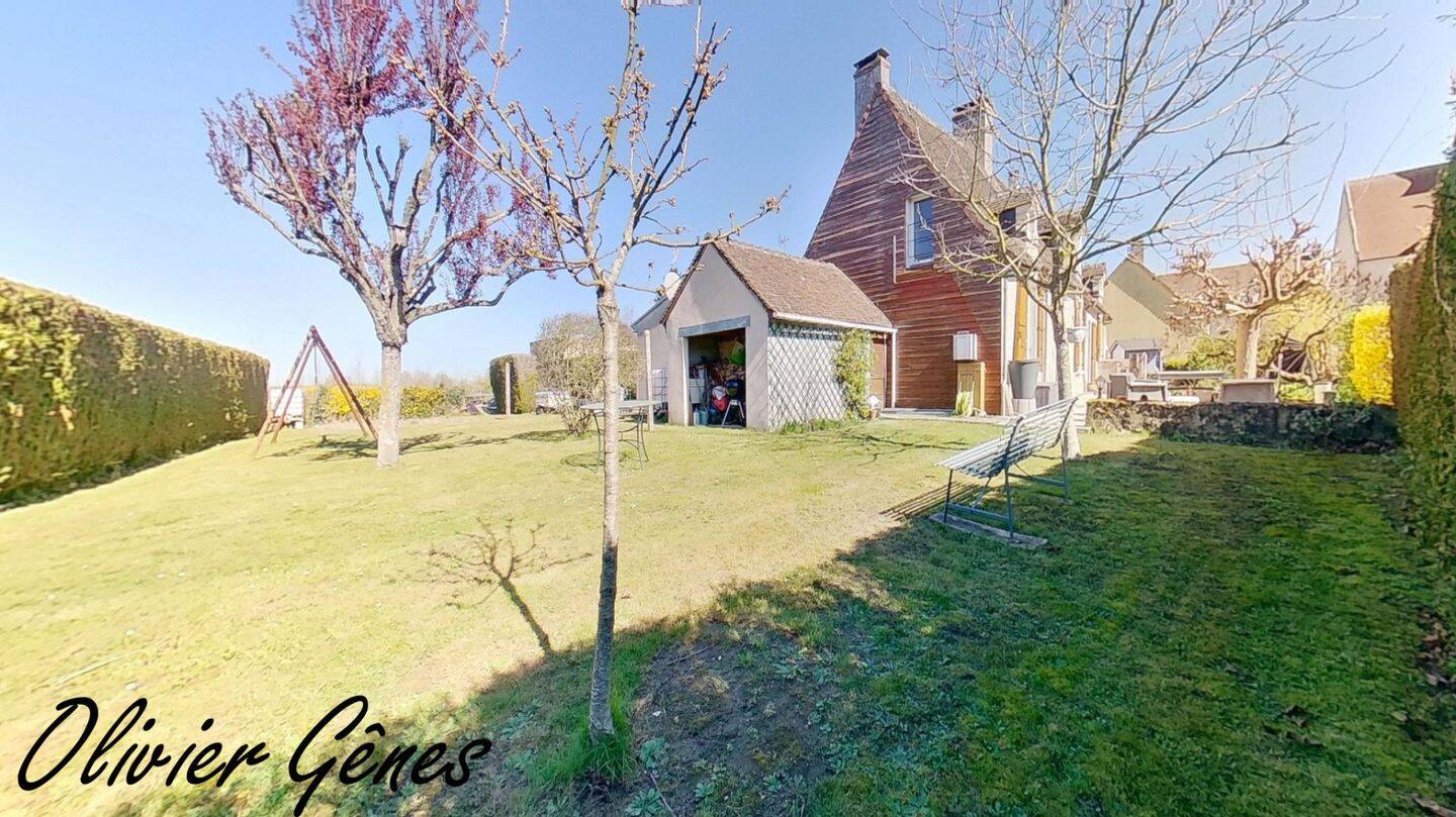 Maison à vendre, 122m², MEZIERES SUR PONTHOUIN